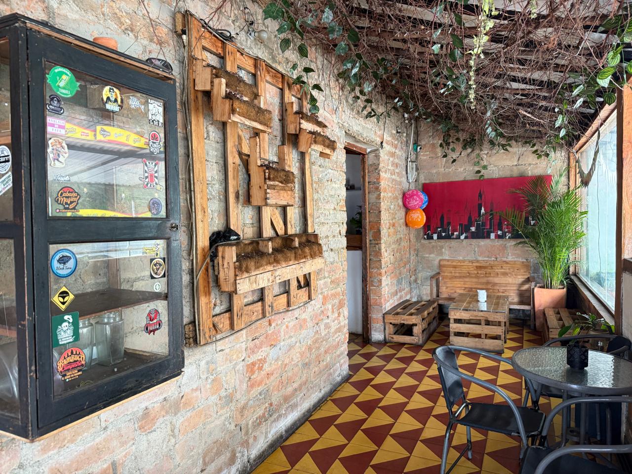 Casa local en santa Elena para Restaurante 7 94495620251028122119.jpeg