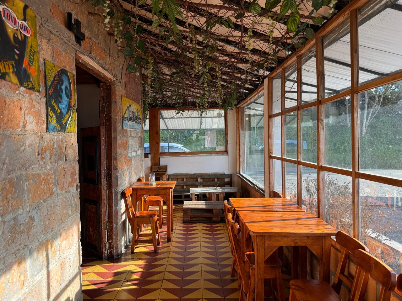 Casa local en santa Elena para Restaurante 8 94495820251028122120.jpeg