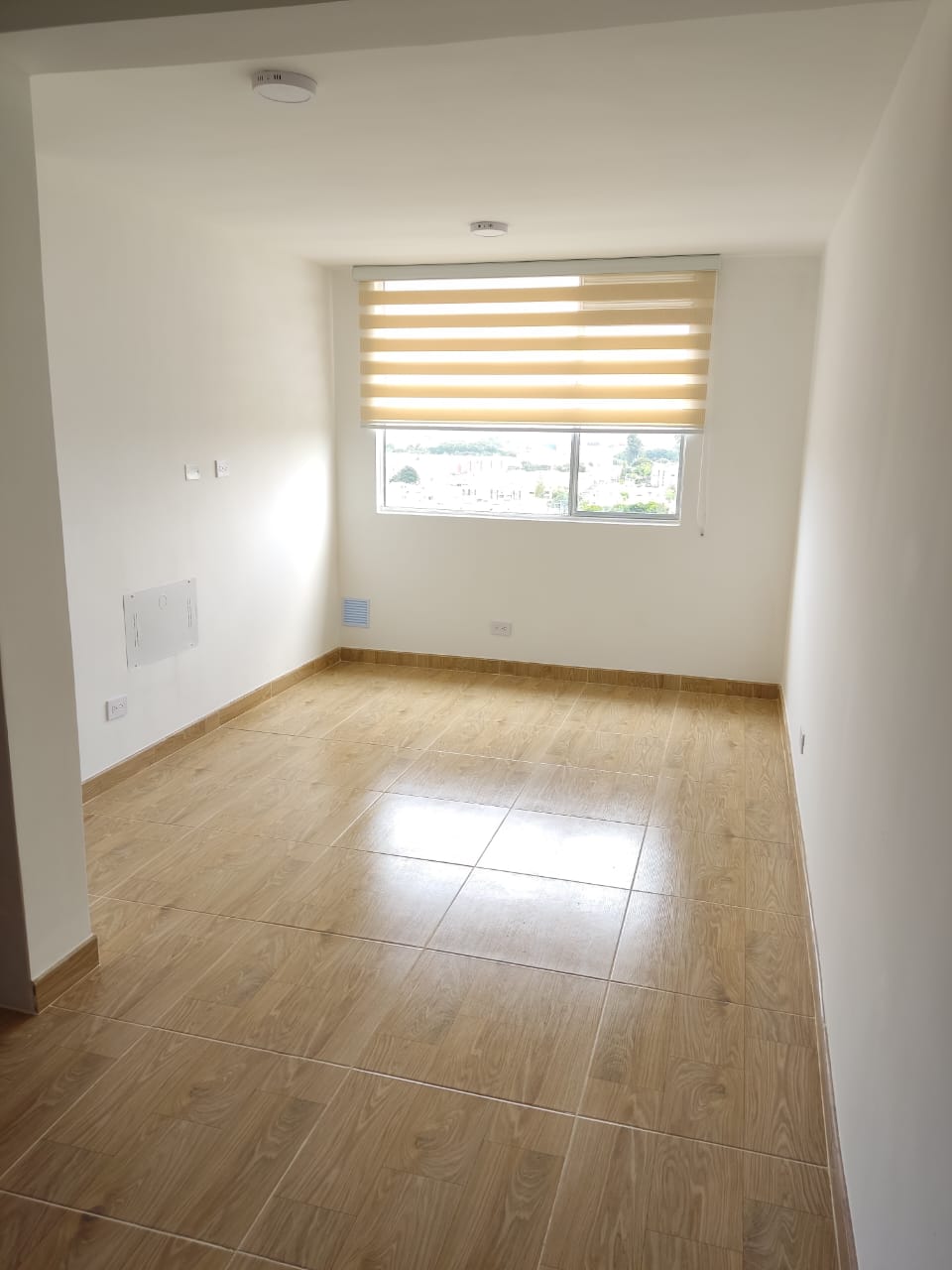Agradable apartamento muy cerca del centro de Bogotá. Parqueadero privado. 10 Agradable apartamento muy cerca del centro de Bogotá. Parqueadero privado.
