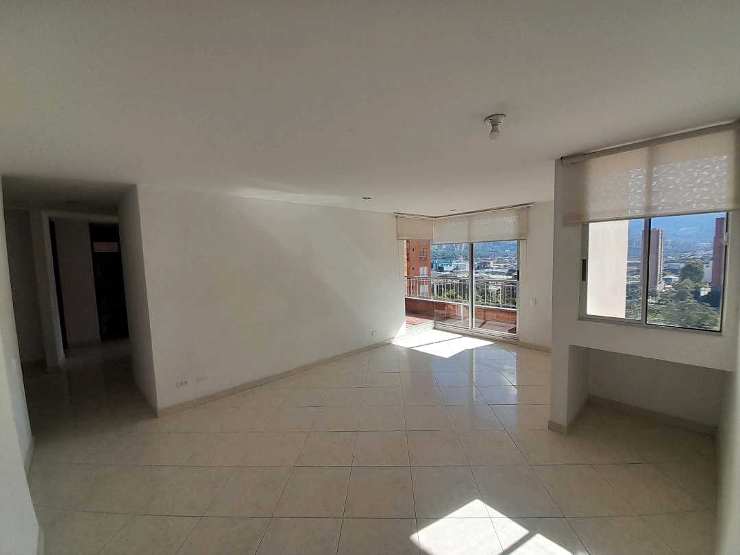FINCA EN RIONEGRO CON VOCACION COMERCIAL