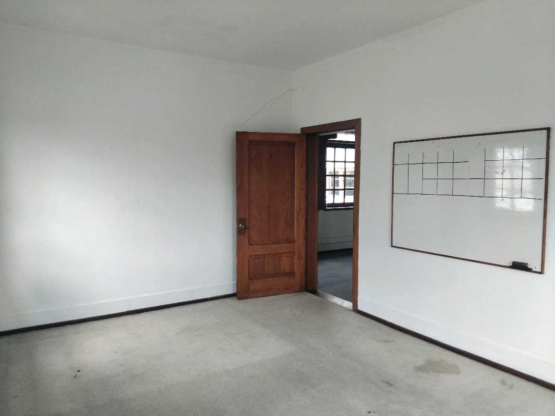 Arrienda Casa Comercial Av Santander Manizales 7 arrienda_casa_comercial_av_san_1761583595-8932_9365.jpeg