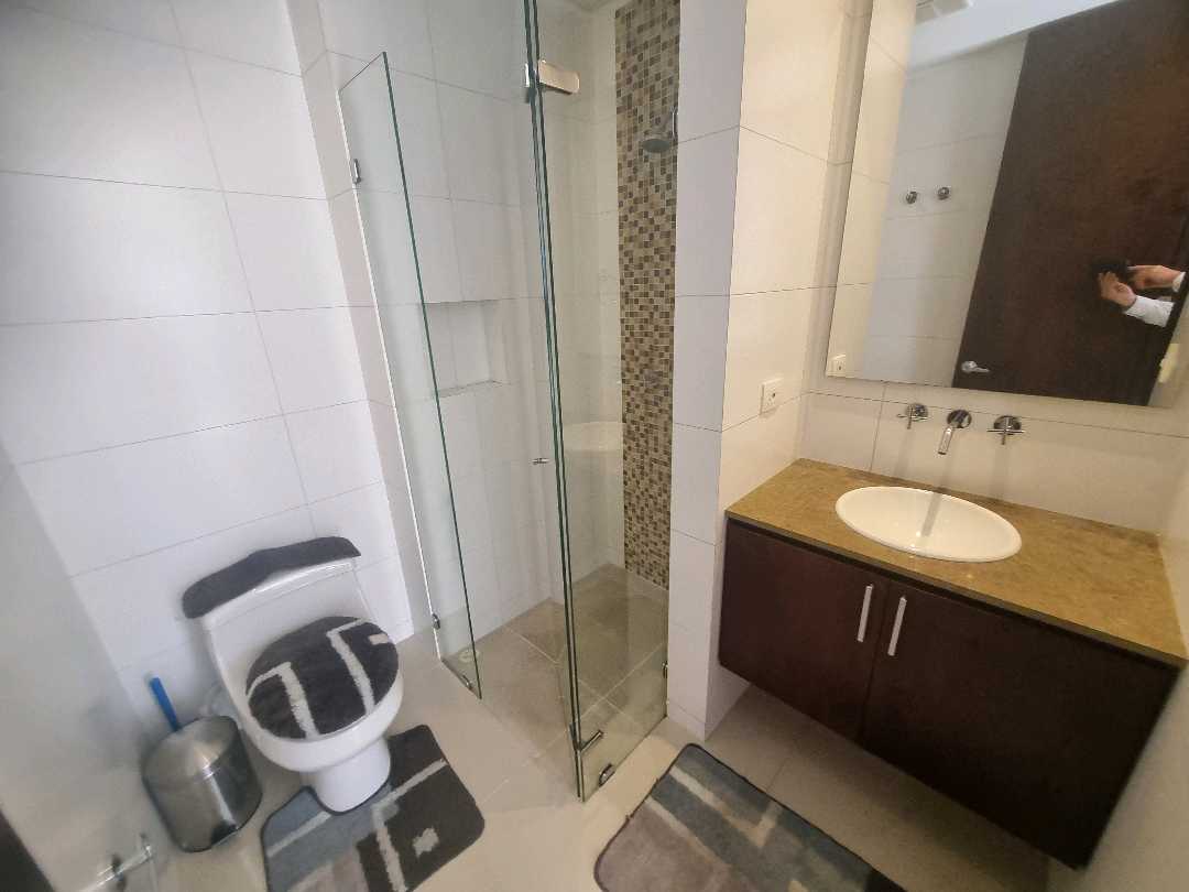 ARRIENDO APARTAMENTO AMOBLADO DE UNA HABITACION CHICO RESERVADO BOGOTA 14 arriendo_apartamento_amoblado_1761159744-4633_7589.jpeg
