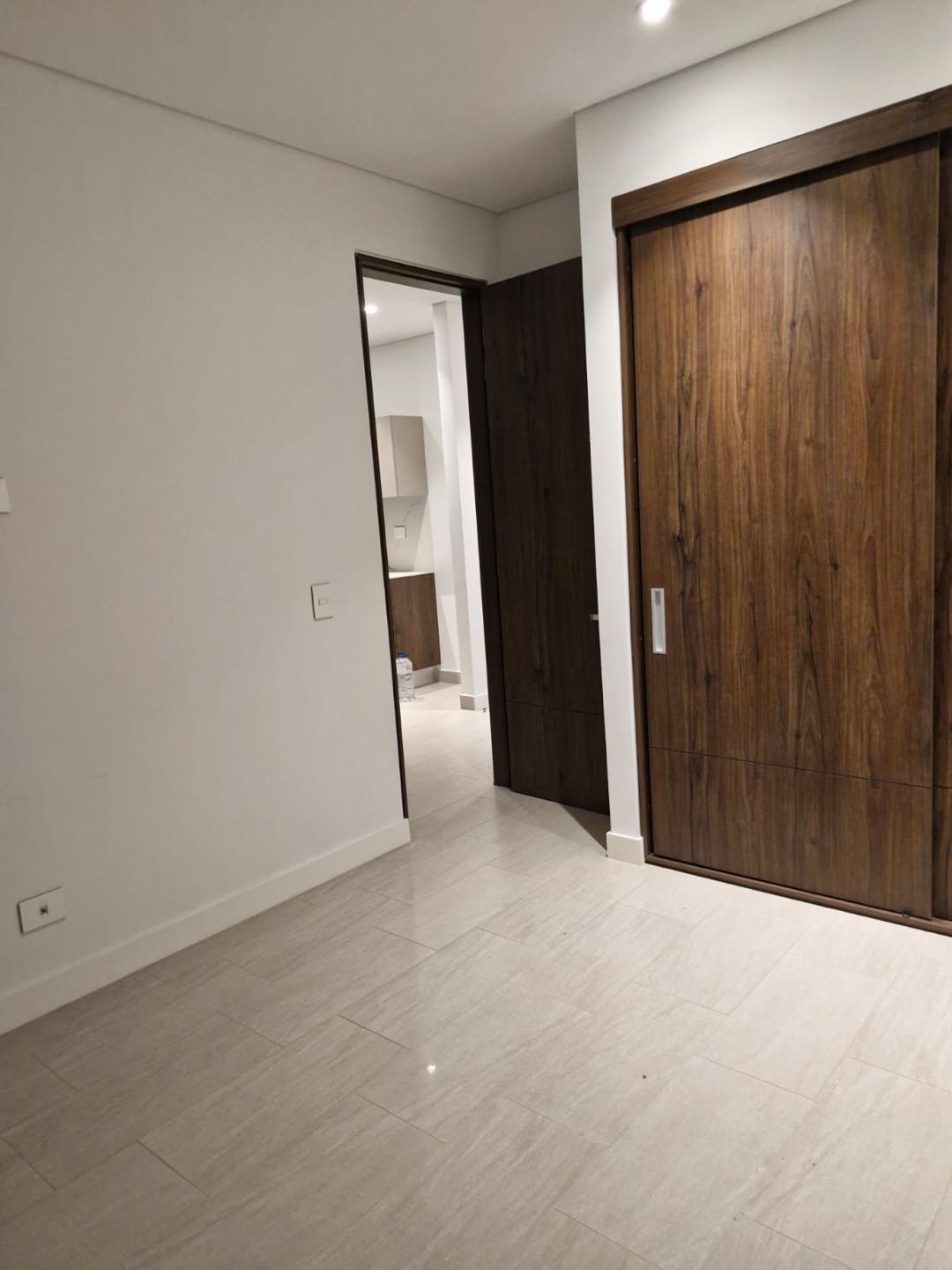 Arriendo Apartamento de 1 alcoba en Pinares 13 arriendo_apartamento_de_1_alco_1761260073-7622_8736.jpeg