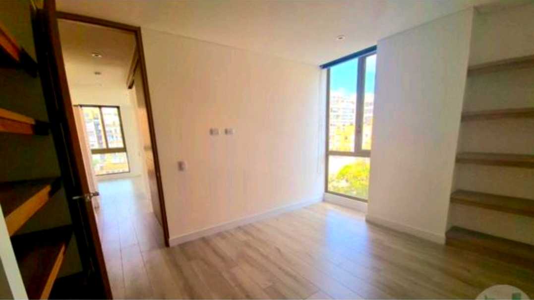 Arriendo Chico 2 alcobas, baños y garajes. Club house 8 arriendo_chico_2_alcobas_baos_1761228634-7025_4076.jpeg