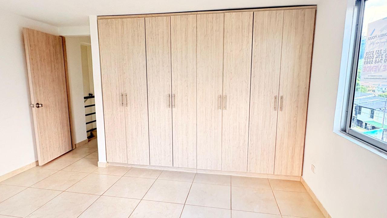 Arriendo casa esquinera cerca a bosques de la cuarela Dosquebradas 20 vendo_casa_esquinera_en_dosque_1756334508-9146_9023.jpeg
