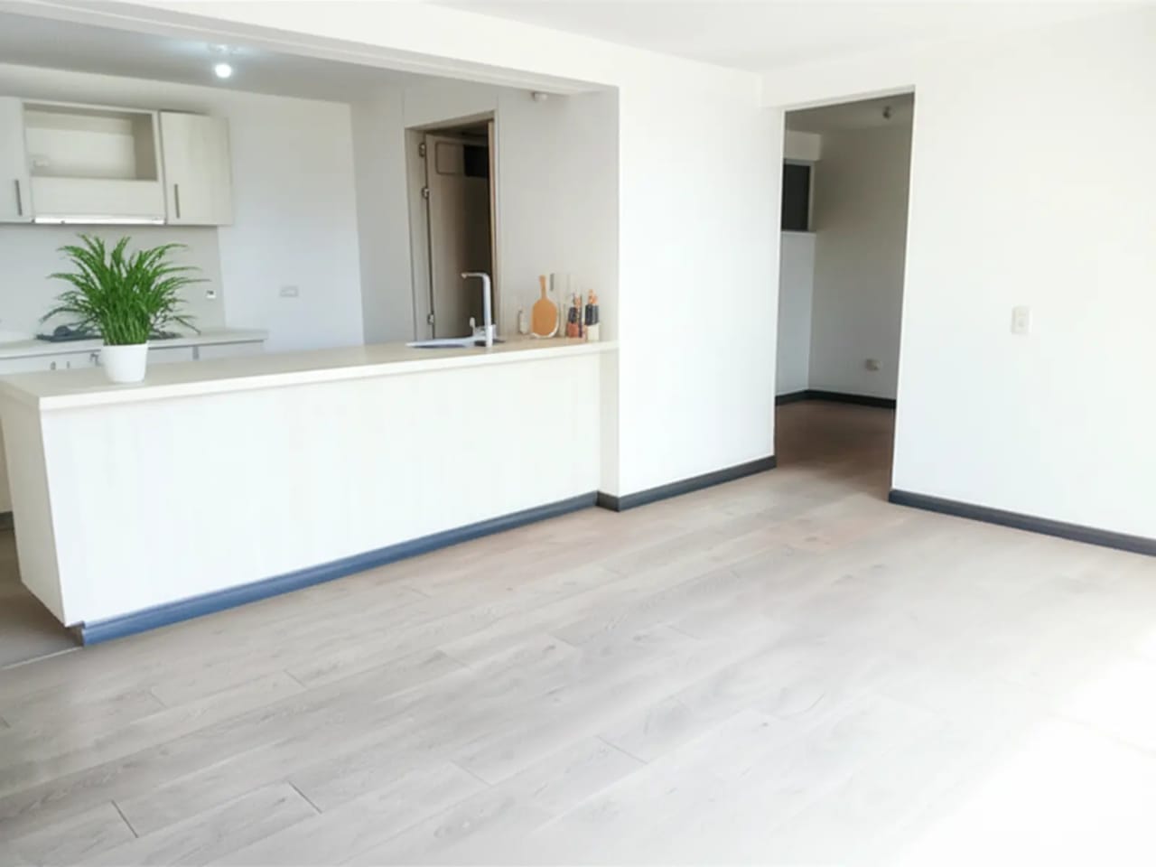 Arriendo hermoso apartamento en centro mayor. 14 Arriendo hermoso apartamento en centro mayor.