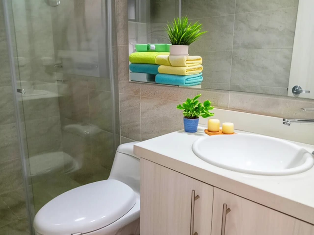 Arriendo hermoso apartamento en centro mayor. 10 Arriendo hermoso apartamento en centro mayor.