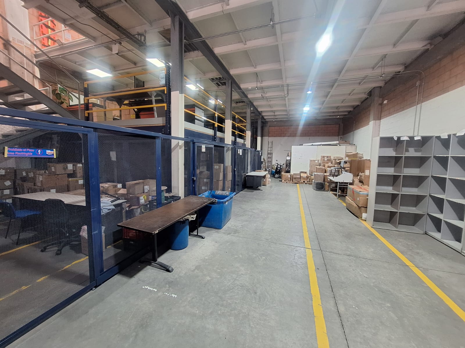 BODEGA EN ARRIENDO – EL DORADO CENTRO EMPRESARIAL