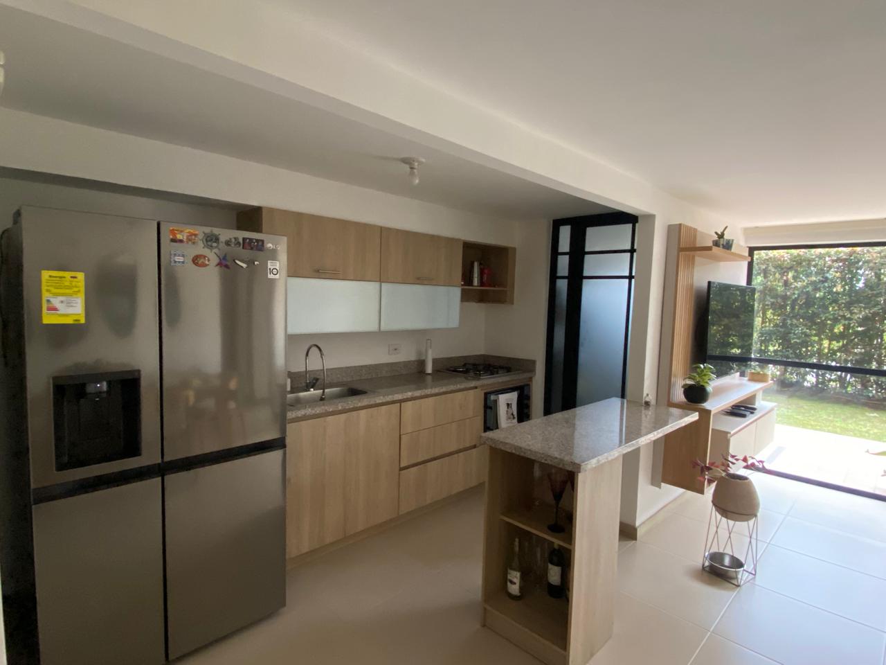 APARTAMENTO EN ARRIENDO EN LA CEJA, UNIDAD CERRADA.