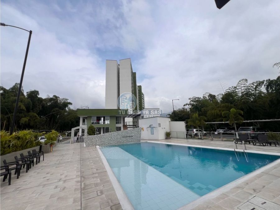 ARRIENDO APTO EN CONJUNTO CERRADO CENTRO DE COTA $2'300.000