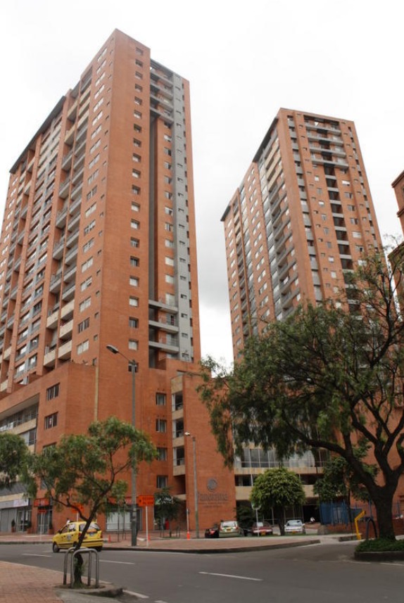 Apartamento duplex en arriendo Galerias