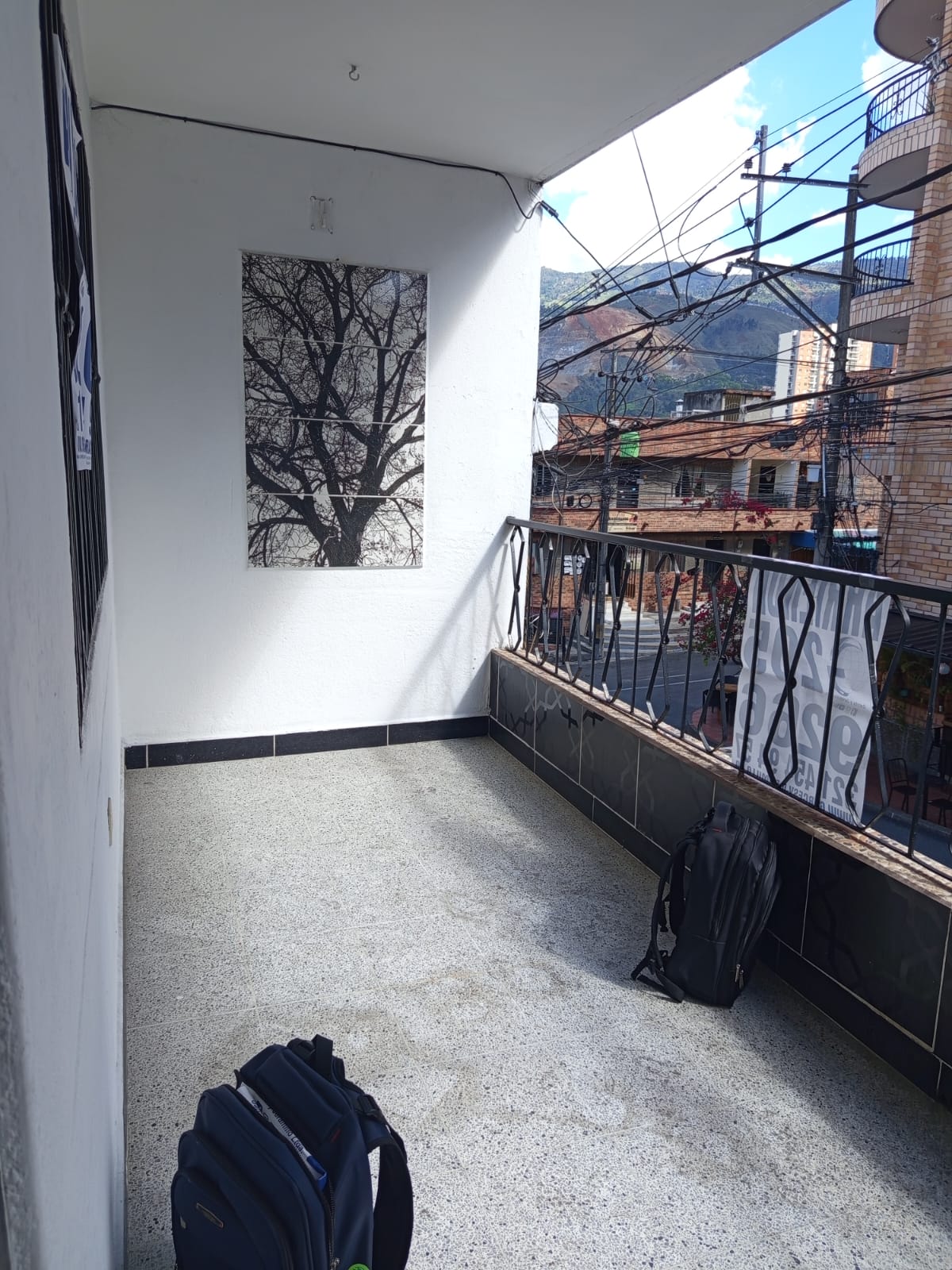 SE ARRIENDA APARTAMENTO EN LA GRAN AVENIDA, BELLO