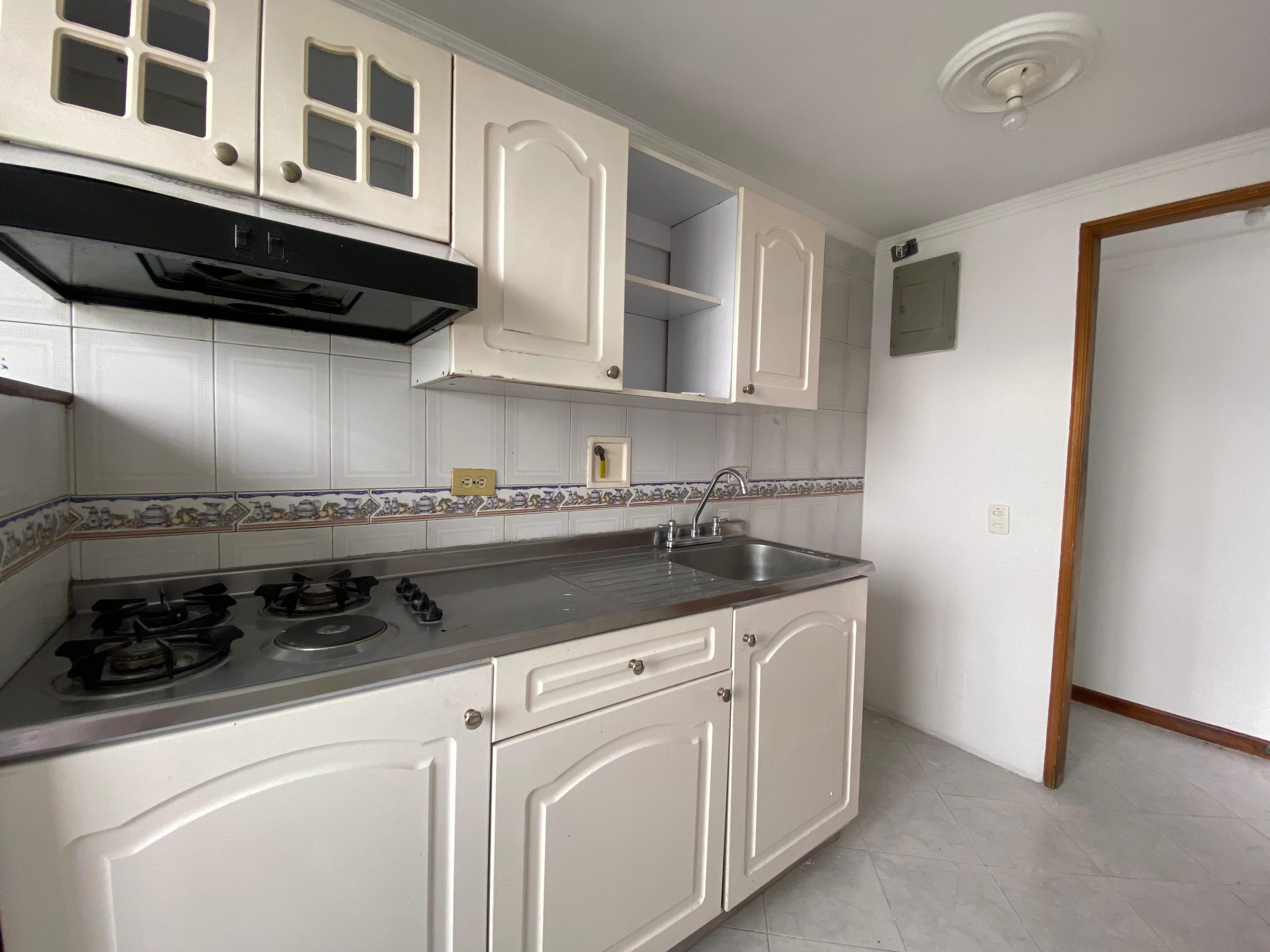 Local comercial San Joaquín Barberia, Spa, Peluquería