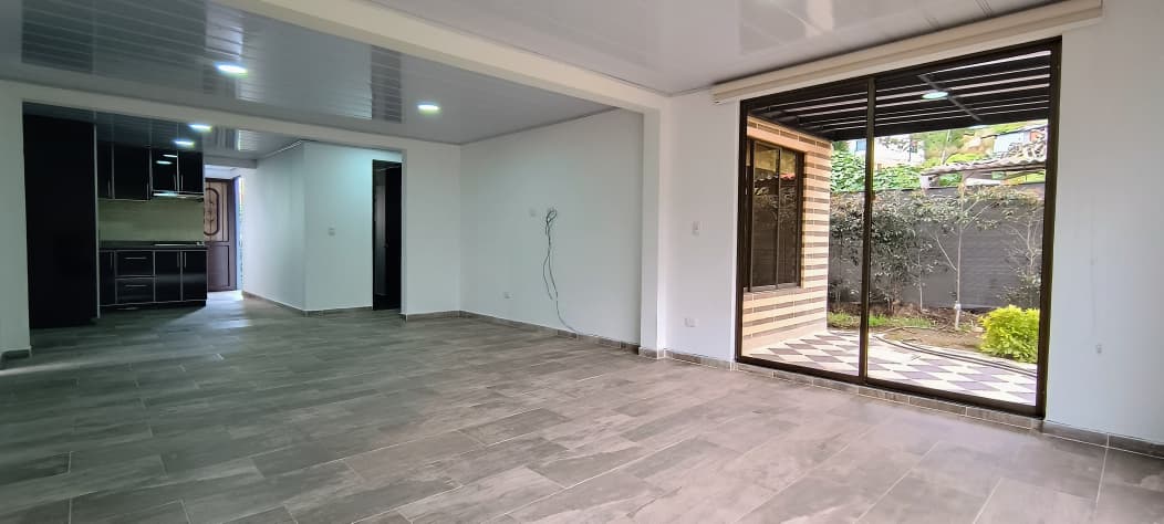 Arriendo Apartamento Campestre Cota $ 3.200.000