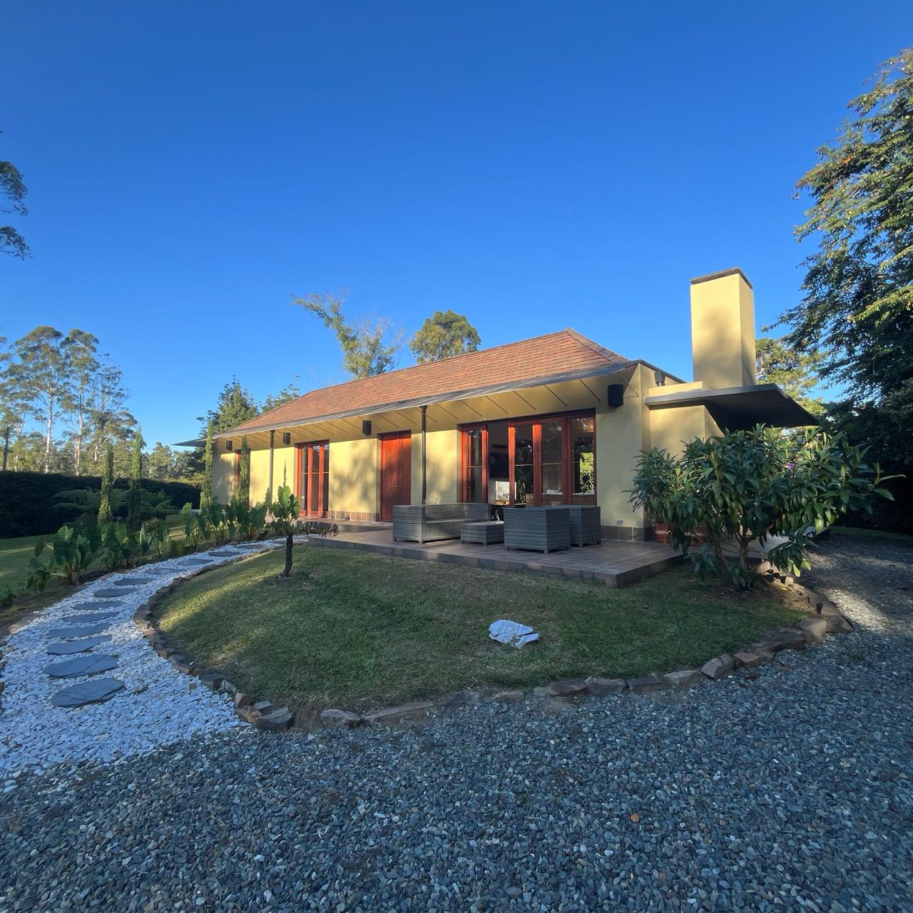 Casa en Arriendo en Estadio, Medellín