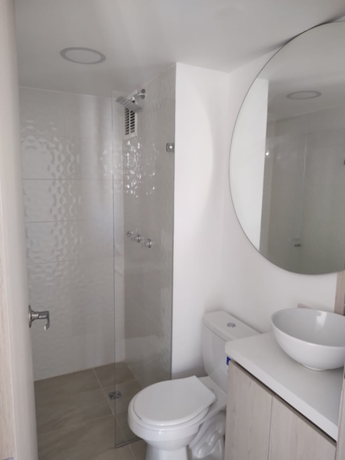 APARTAMENTO EN ARRIENDO EN LA CEJA, SEGUNDO PISO.