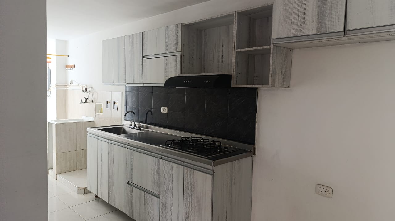 APARTAMENTO EN ARRIENDO EN LA CEJA, SEGUNDO PISO.