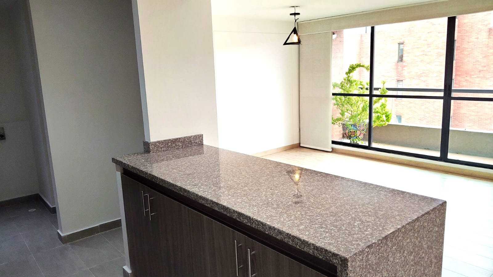 Arriendo / Venta de Oficina de 54m en Centro Comercial Santafe