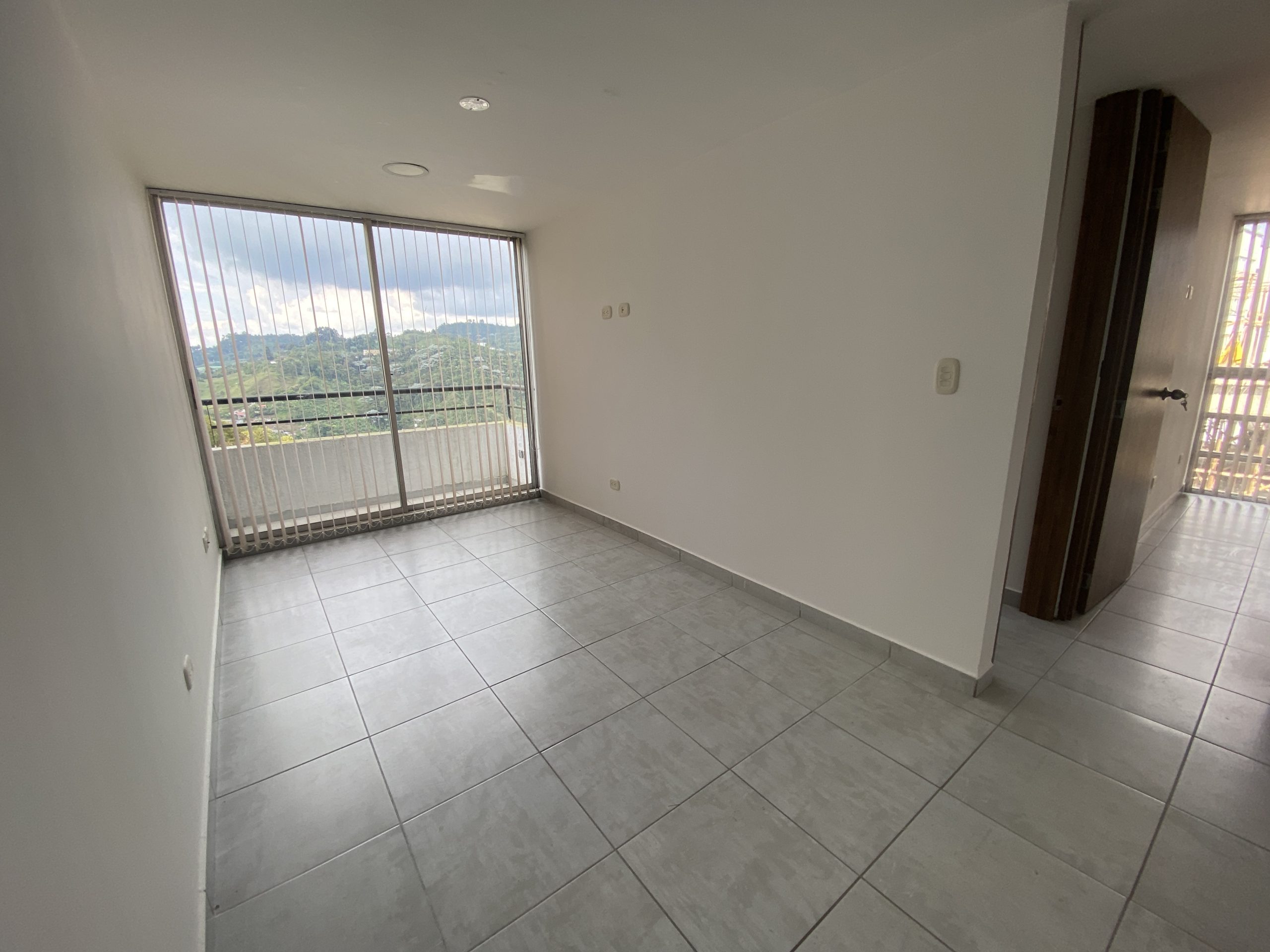 CASA POR DÍAs EN EL PRADO