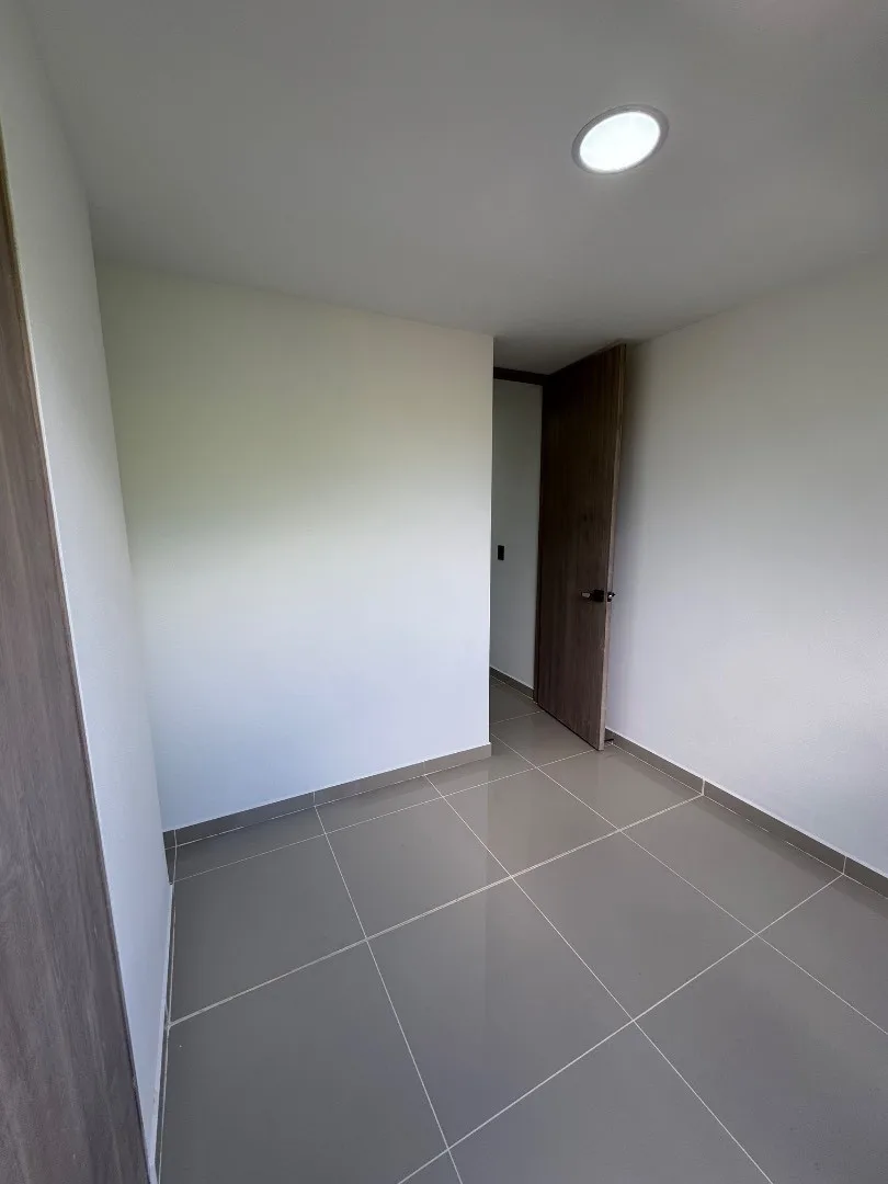 Apartamento en Arriendo en Los colores, Medellín