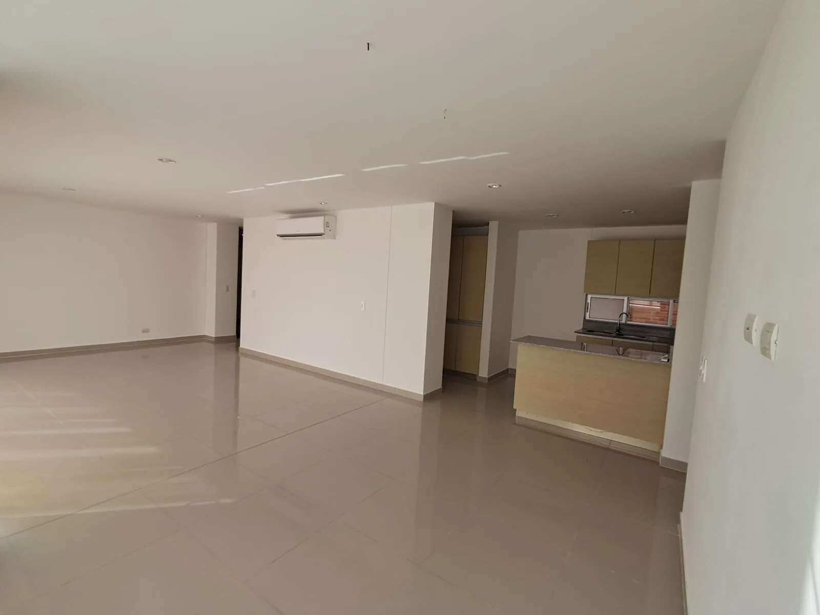 Apartamento en Arriendo en Cr.la castellana, Barranquilla