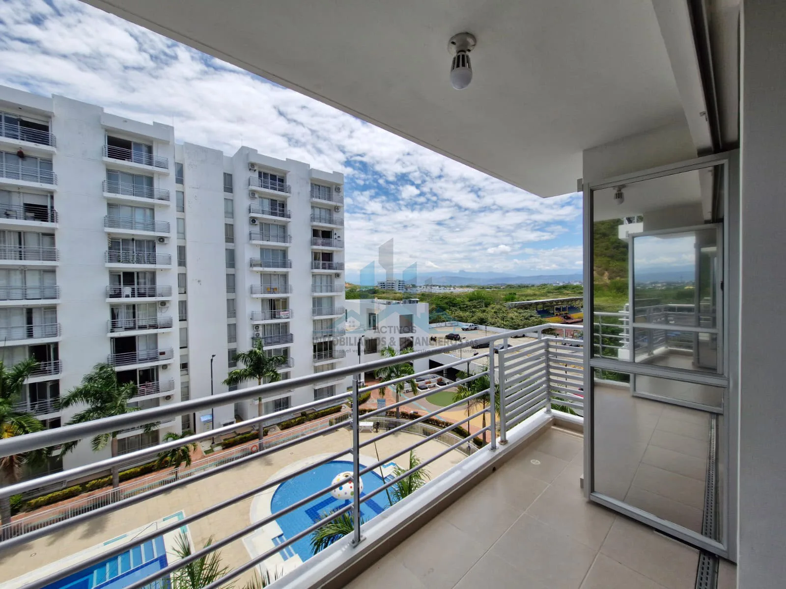 Apartamento en Arriendo en Aqualina, Girardot