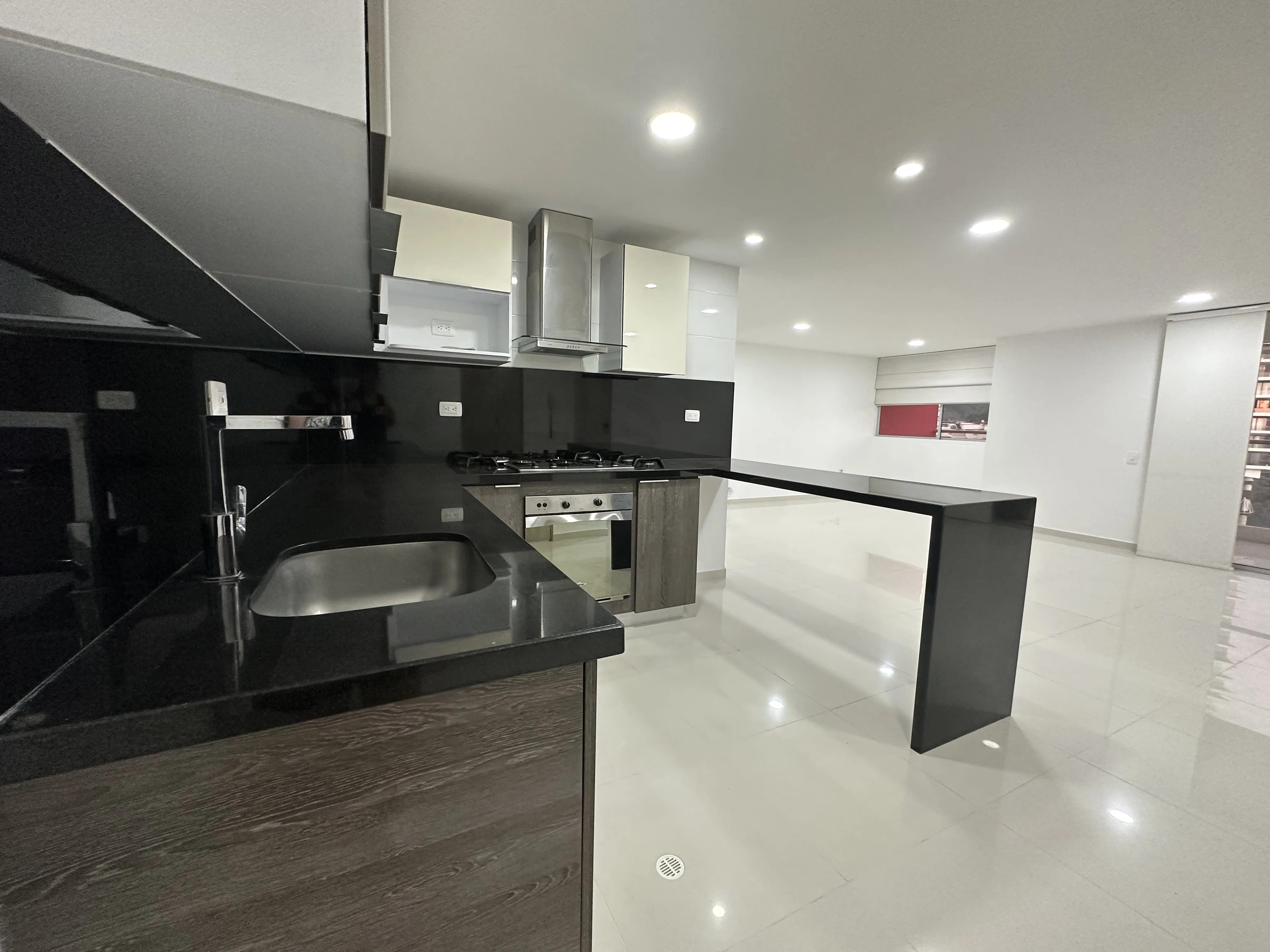 Hermosa casa en arriendo en Lagos del Cacique