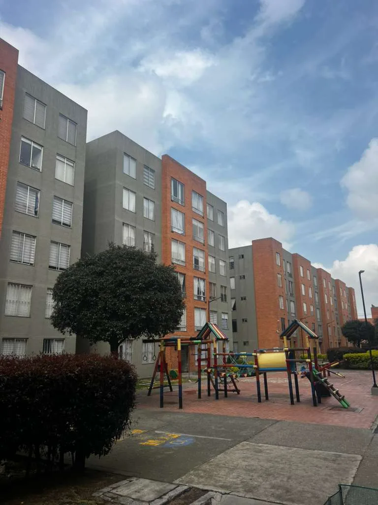 Apartamento en Arriendo en Castilla, Bogotá