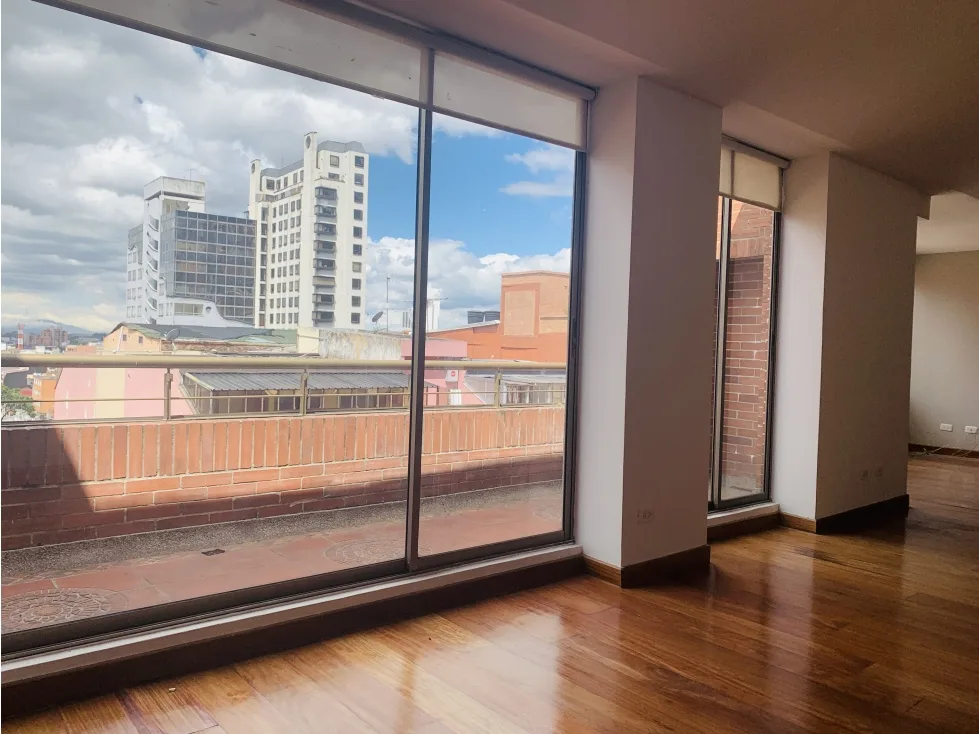 Apartamento en Arriendo en Santa barbara oriental, Bogotá