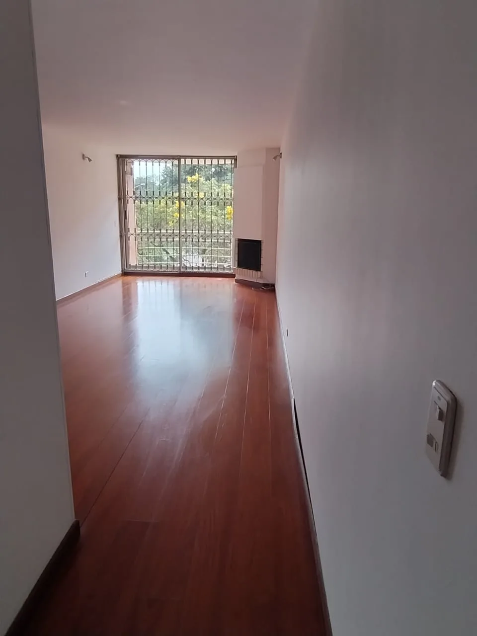 Arriendo apartamento Santa Bárbara