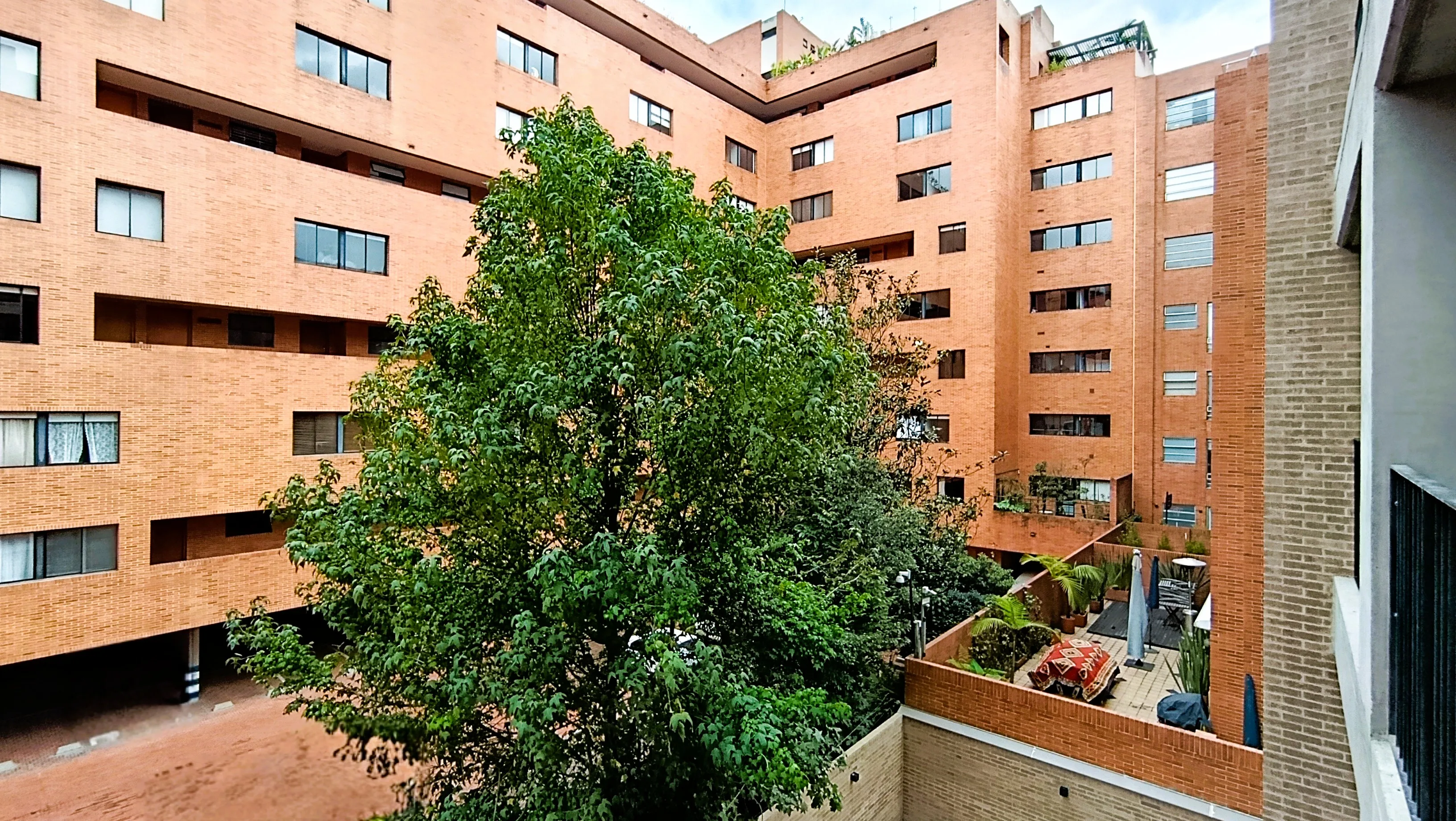 ARRIENDO APARTAMENTO SANTA BARBARA