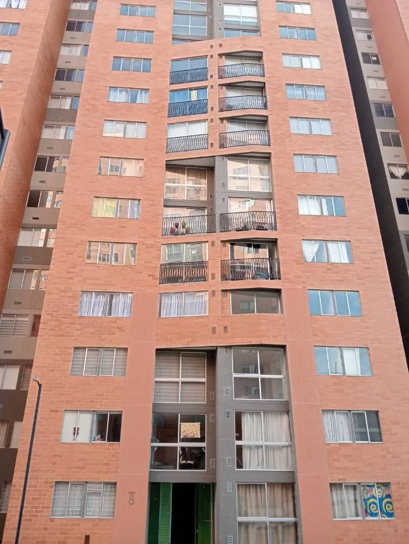 Oficina en Arriendo en Santa barbara occidental, Bogotá