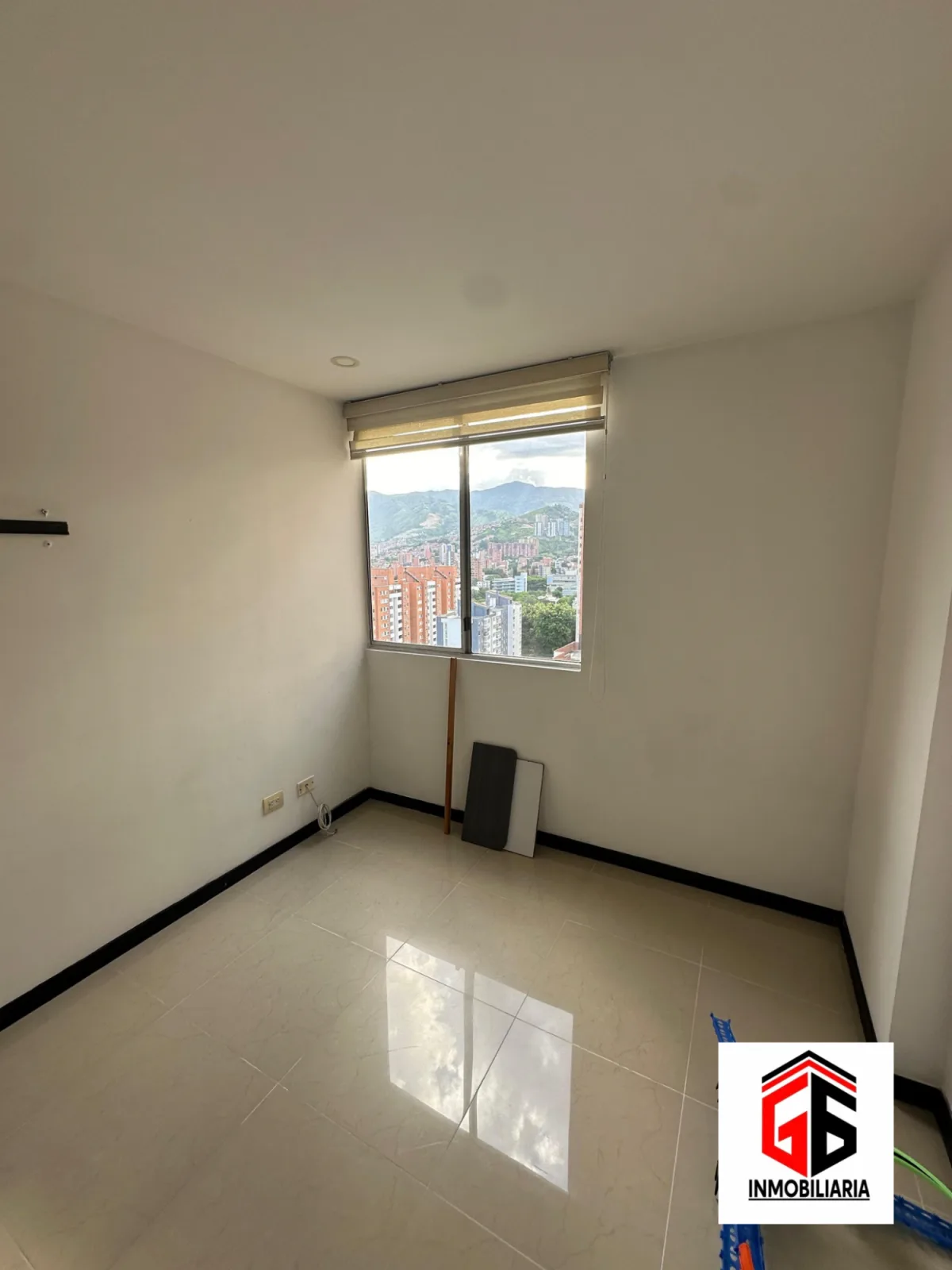 Apartamento en Arriendo en Los colores, Medellín
