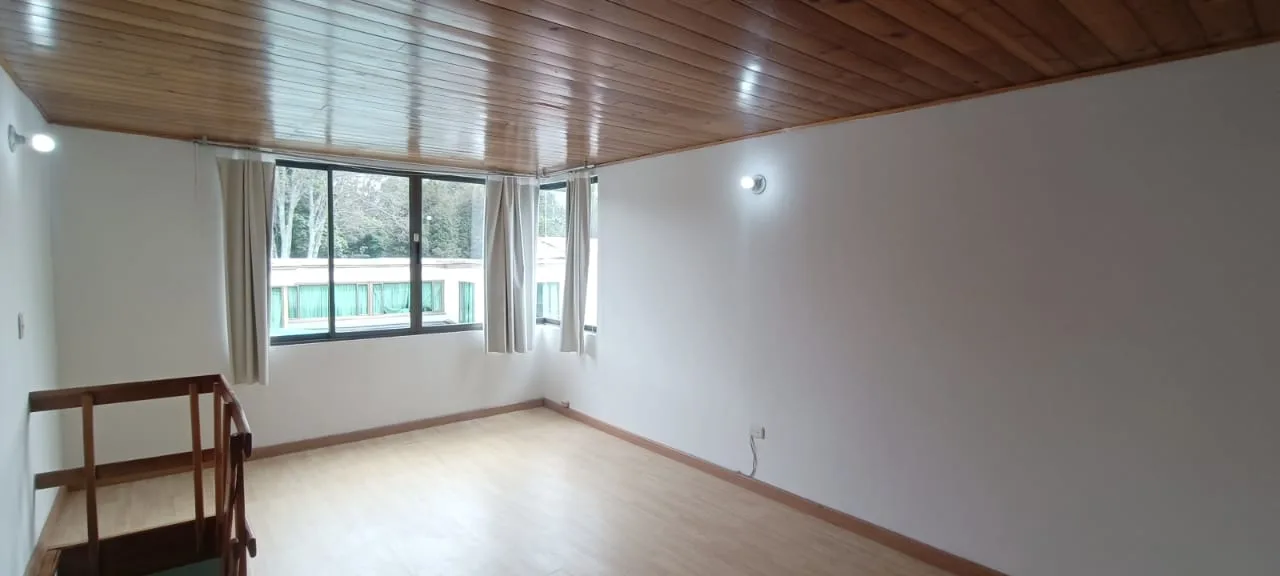 Apartamento en Arriendo en Niza, Bogotá