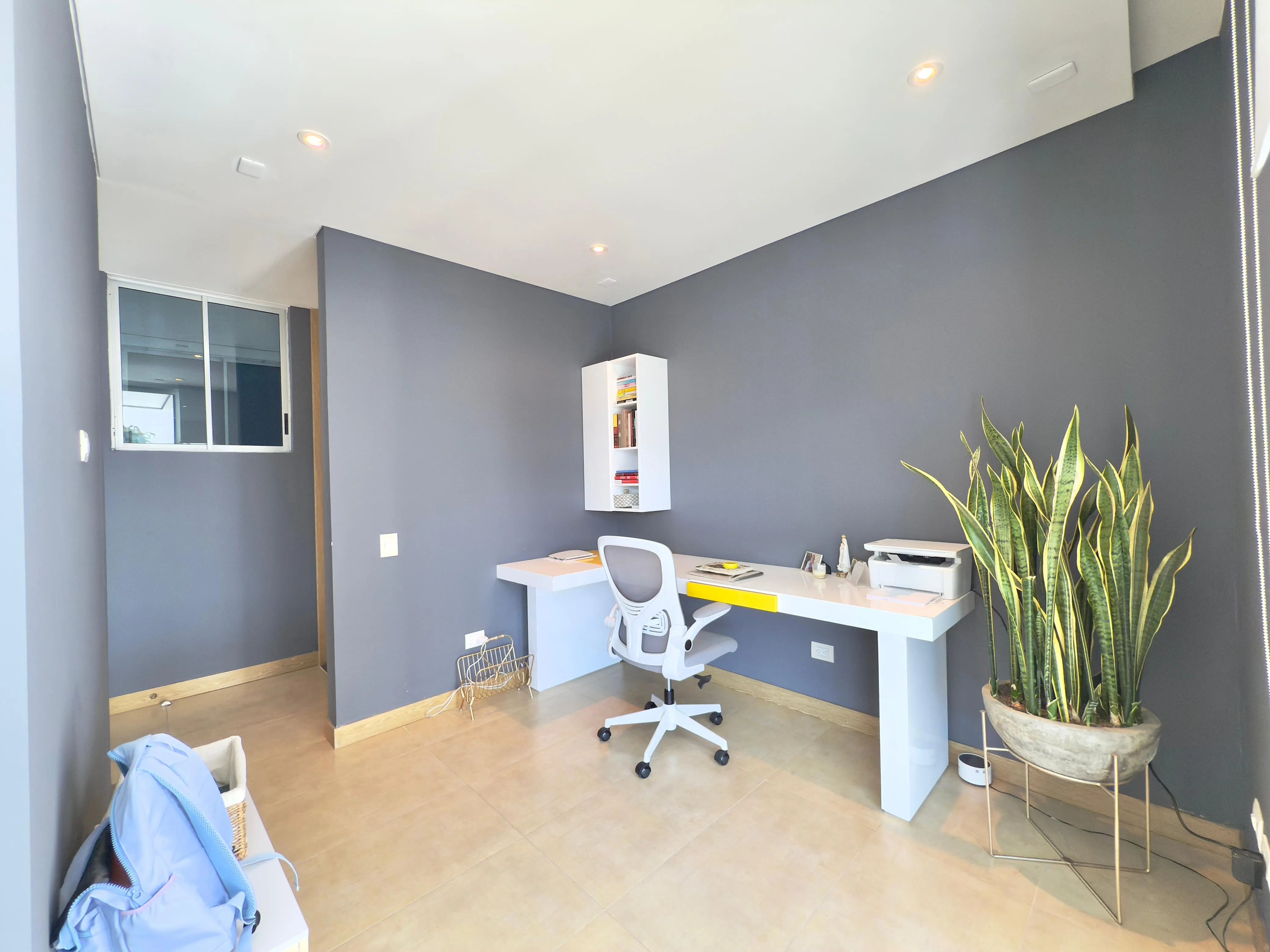 ALQUILO LOCAL LA FLORA