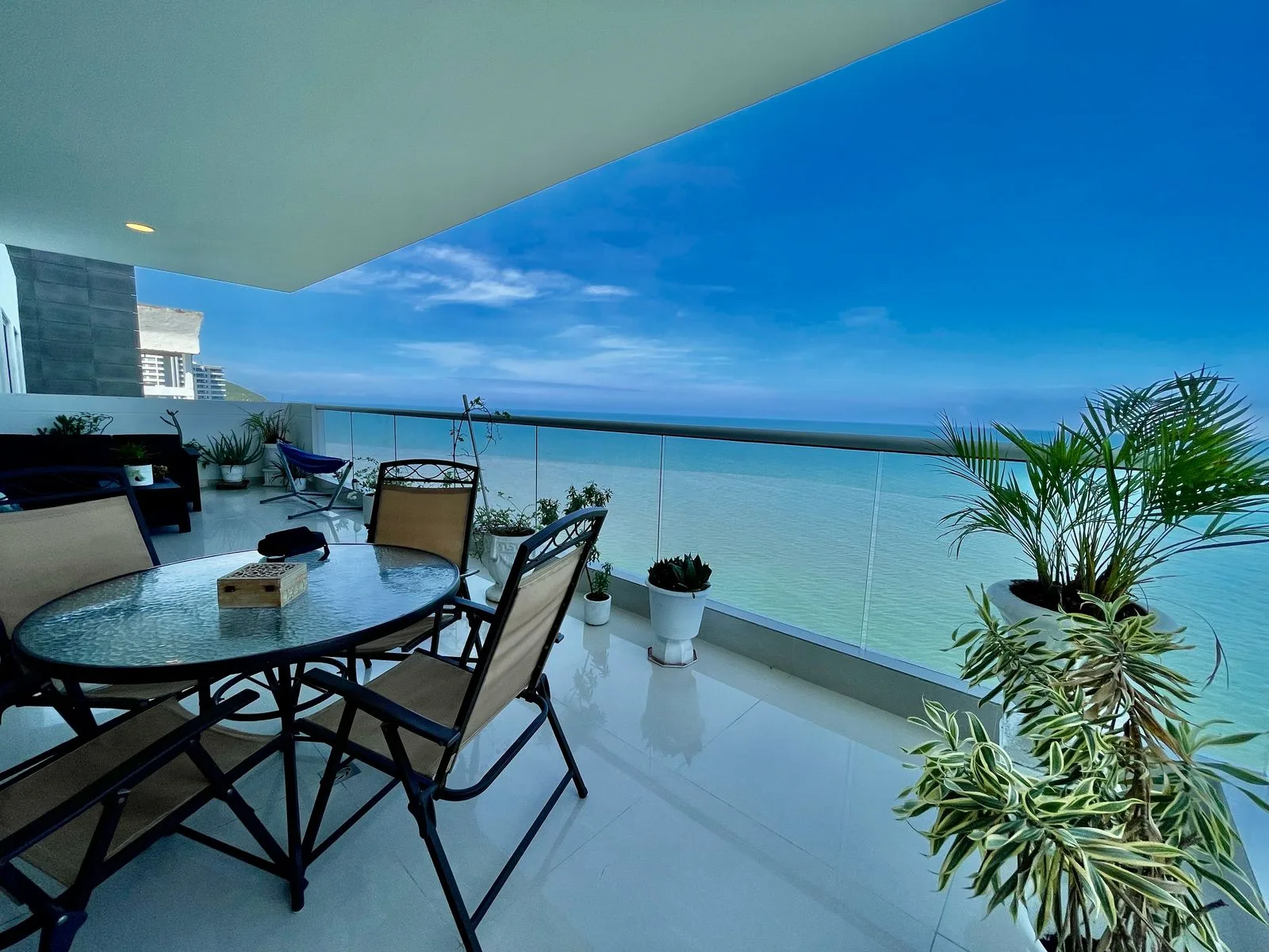 Apartamento en Arriendo en Rodadero sur, Santa marta - 1