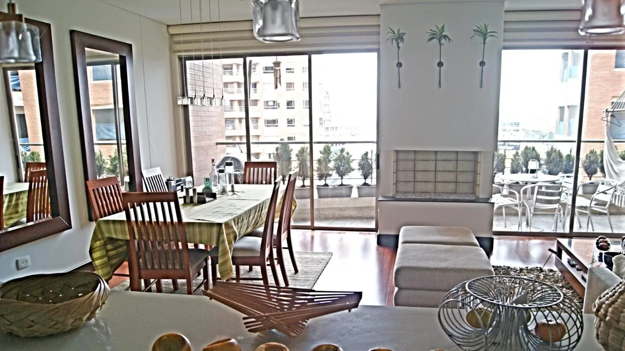 Apartamento en arriendo en Los rosales, Bogotá