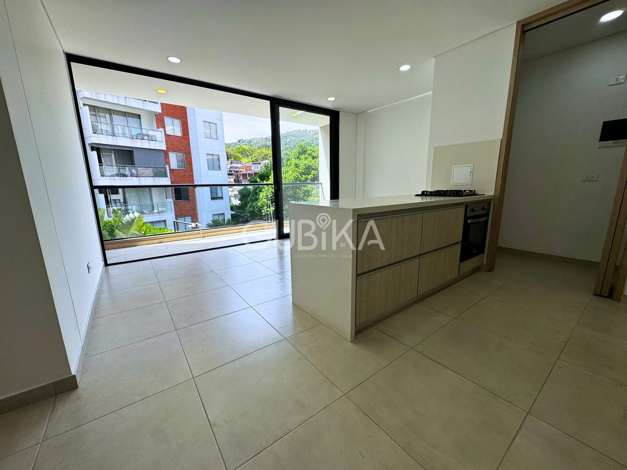 Apartamento en Arriendo en Santa teresita, Cali