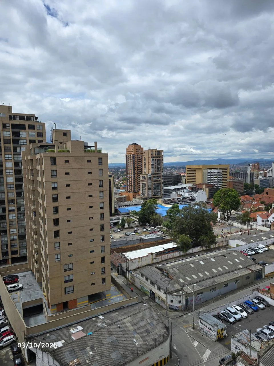 Apartamento en Arriendo en Montevideo, Bogotá