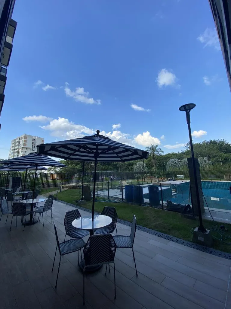 Apartamento en arriendo en Ciudad jardin, Cali