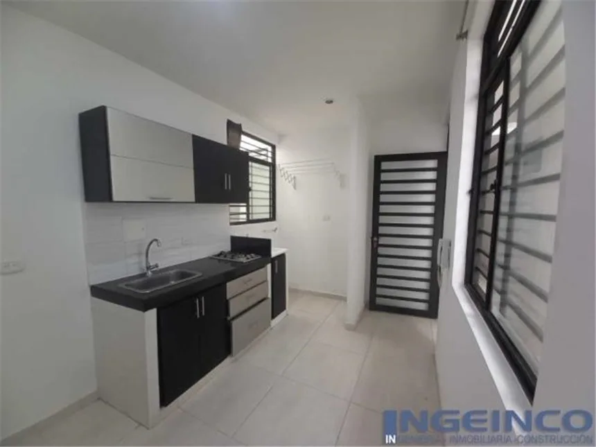 Apartamento en arriendo en Emporio, Villavicencio