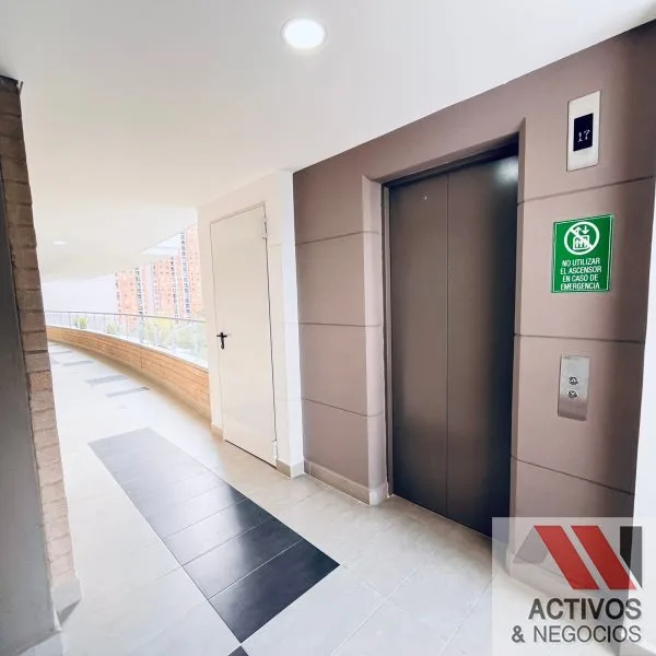 Apartamento en Arriendo en El Poblado, Medellín