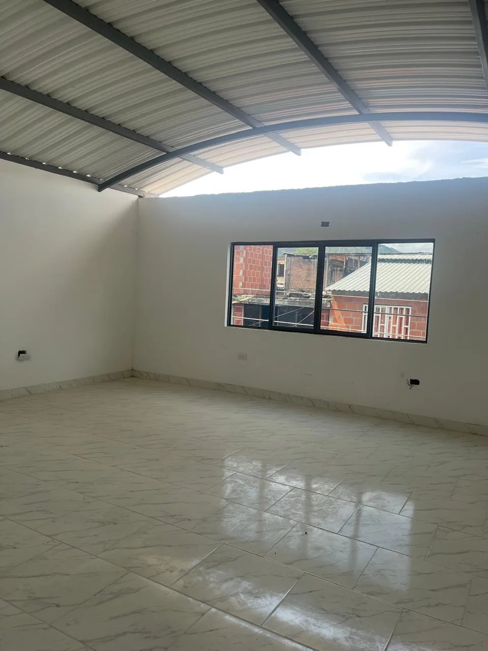 Bodega en Arriendo en Troncal, Cali