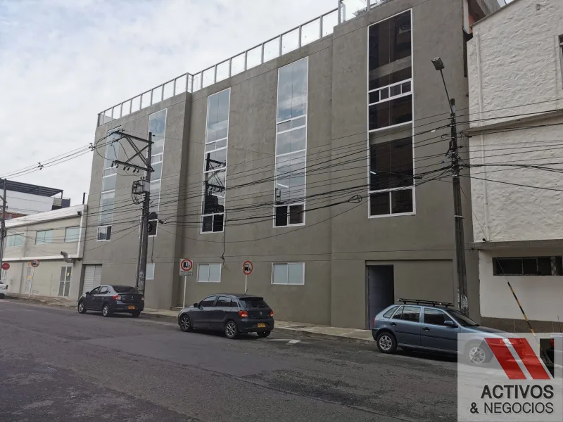 OFICINA AMOBLADA DE 1.227 M² EN ARRIENDO, LA FLORESTA