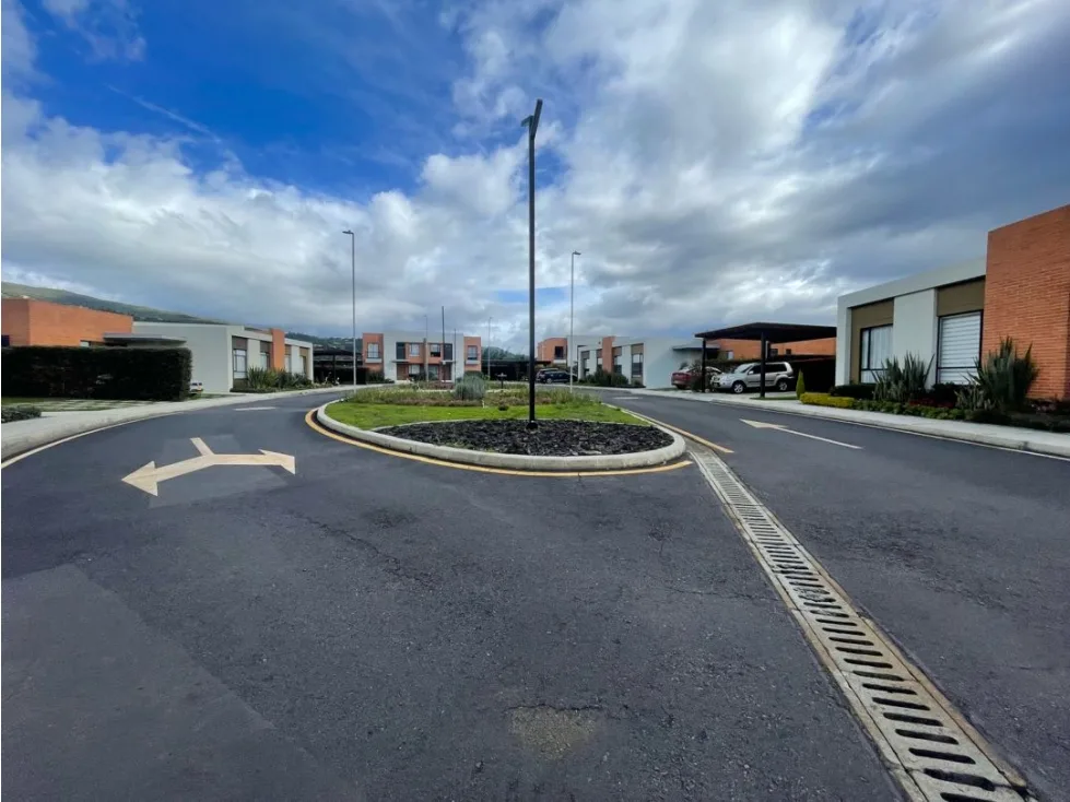 Casa en Arriendo en Vereda La Balsa, Chía