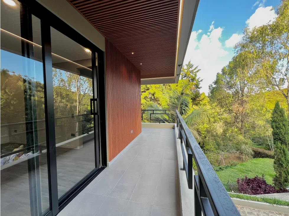 Casa Campestre en Arriendo en Guarne