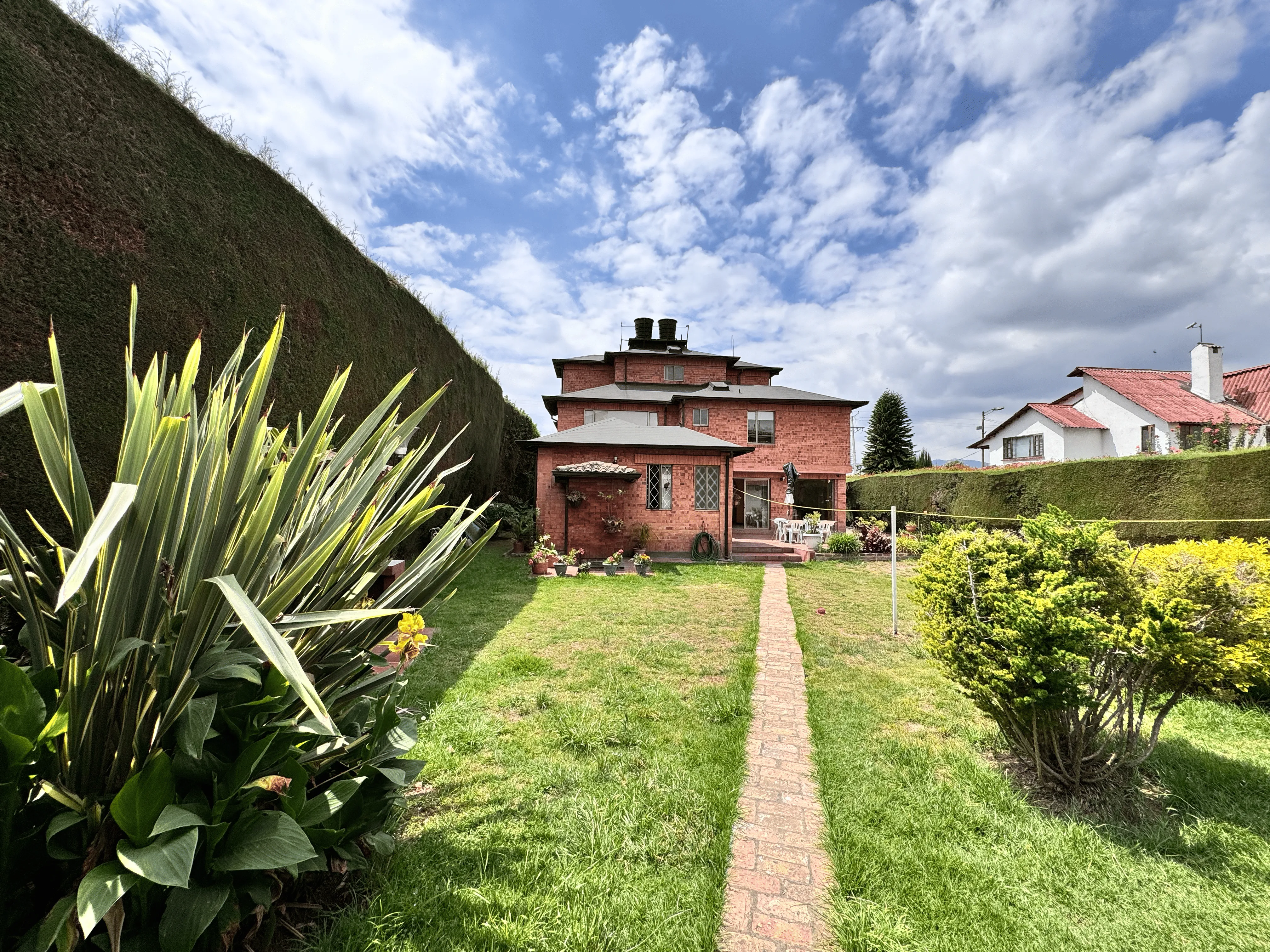 Casa Lote en Arriendo en Chía