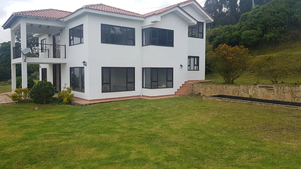 Casa en Arriendo en Tiquiza, Chía