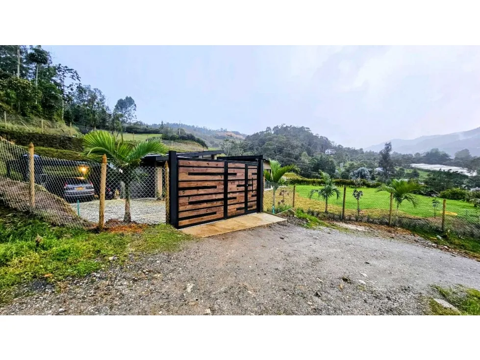 Casa en Arriendo en El Retiro