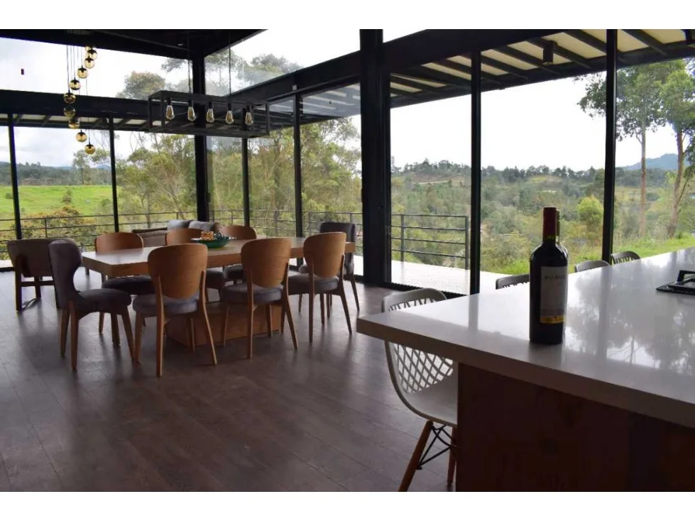 Casa en Arriendo en El Retiro